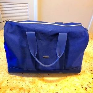 GEORGIO ARMANI NAVY BLUE DUFFEL BAG
